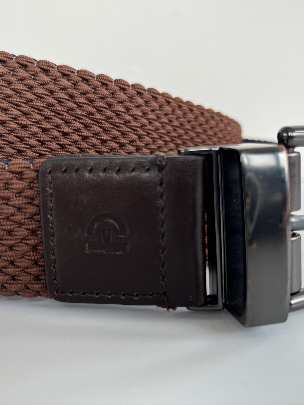 Cole Haan 35MM Reversible Stretch Belt- size 44-Brown/Navy